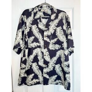 Tommy Bahama 100% Silk Aloha Camp Shirt - size M